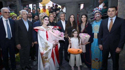 Leyla Əliyeva 98 il sonrakı tarixi gecədə - FOTOLAR