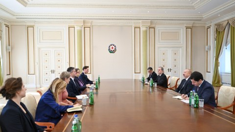 Prezident naziri qəbul etdi - FOTOLAR