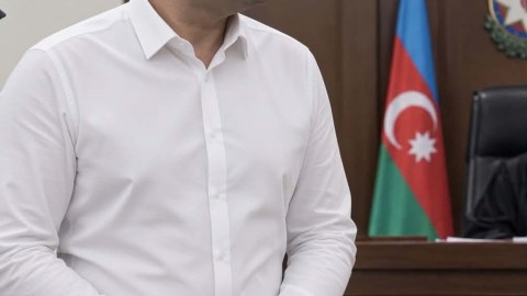 Özünü generalın adamı kimi təqdim edən sahibkar həbs olundu