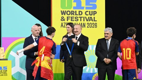Prezident mükafatlandırma mərasimində iştirak etdi