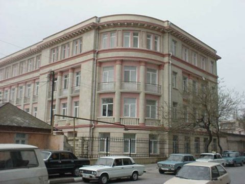 Təhsil Nazirliyi 1950 manat mükafat ayırıb