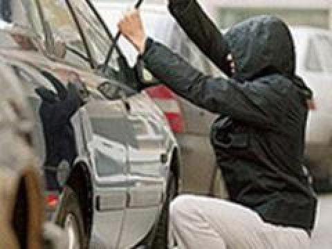 Azərbaycanda oğruların ən çox tamah saldığı avtomibil