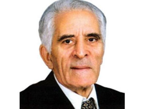 Məmməd Arazın ad günüdür