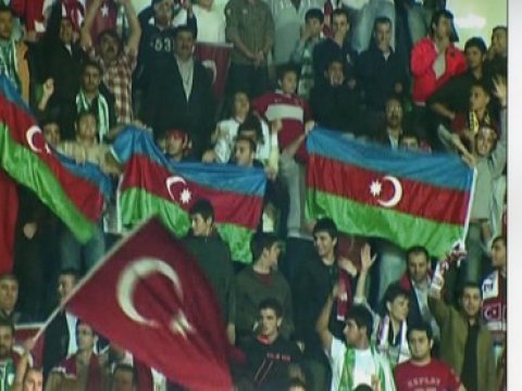 Bursa valisindən bayraq mübahisəsi ilı bağlı yeni açıqlama