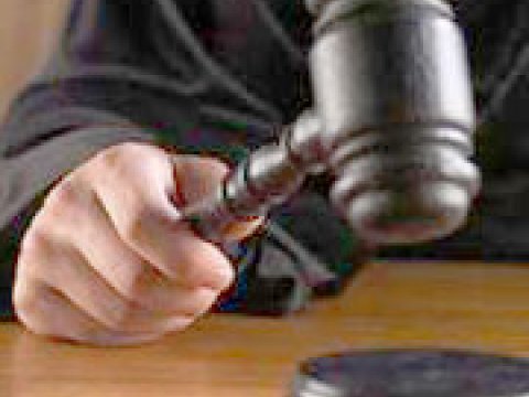 Keçmiş deputatlar məhkəməyə müraciət edəcəklər