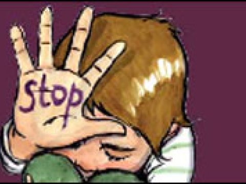 Dünyada 1500-dən artıq internet saytı uşaq  pornoqrafiyasını yayır 