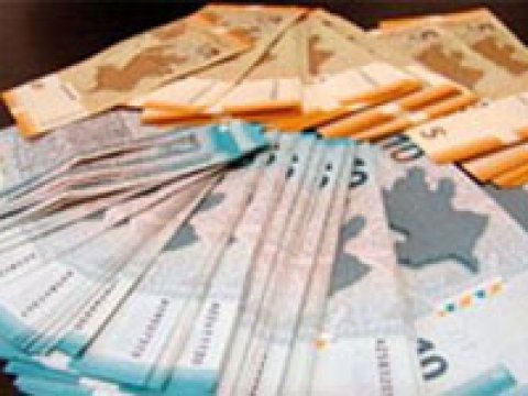 Əhalinin əmanətlərinin həcmi 30% artıb