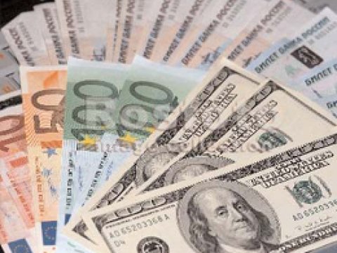 Xarici investorlar Azərbaycandan 2 milyard dollaradək pul çıxarıblar