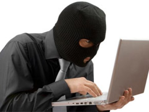 Virtual dünyanın təhlükələri: 800 min manyak-istifadəçi 