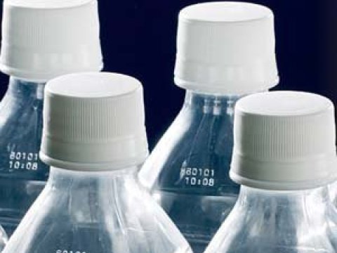 Bəzi şirkətlər çadır düşərgəsinə içməli su göndərməkdən imtina ediblər