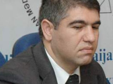 Azərbaycan bankları niyə xaricdən 10 fazilə aldığı krediti ölkədə 18-20 faizlə verir?