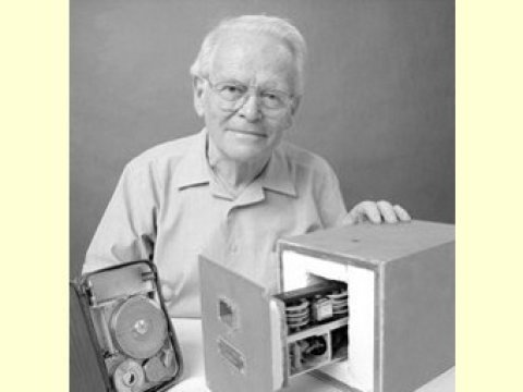 Təyyarənin “qara qutu”sunun ixtiraçısı vəfat edib