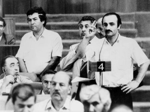 Deputat Sabir Rüstəmxanlı ilə fotosöhbət