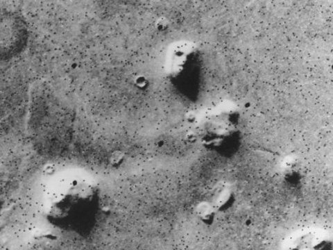 Mars planetindəki “sirli insan üzü”nün sirri açıldı