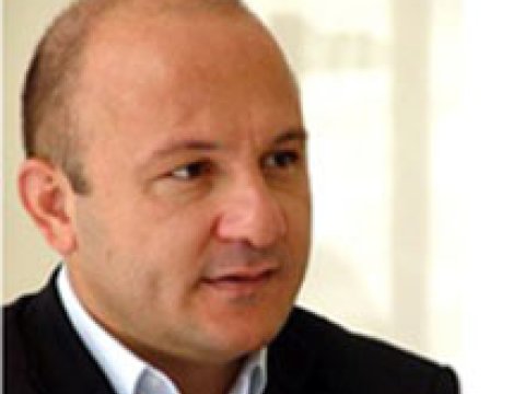 25 saylı DSK Hüseyn Abdullayevin sənədlərini qəbul edib