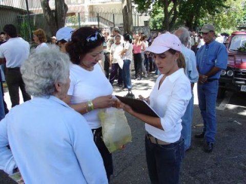 İqtidar və müxalifət “ekzit-poll”a ciddi yanaşmır