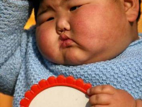 2 yaşlı nəhəng... (foto)