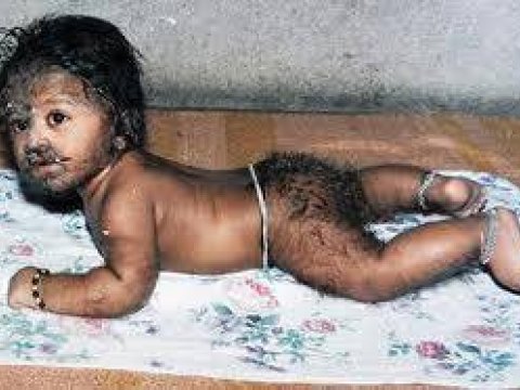 Canavar uşaq... (foto)