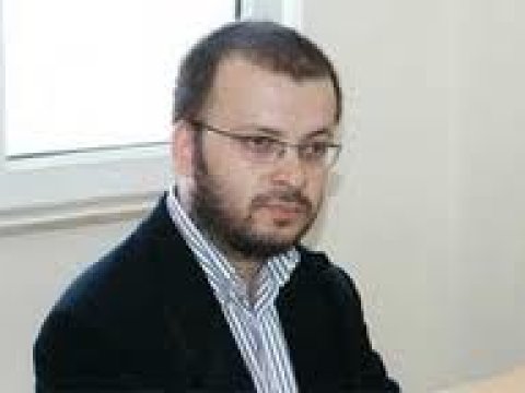 Emin Milli də azadlığa buraxıldı