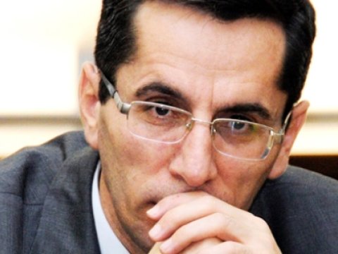 Qulu Ağsəs: “Oxucunu itiririk, cəhənnəmə ki... “ - MÜSAHİBƏ