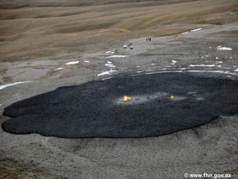 Azərbaycanda daha iki vulkan aktivləşib