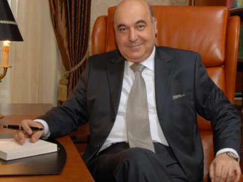 “Oxucularım arasında İlham Əliyev, Putin, Medvedev, Şevardnadze kimi insanlar da var” 