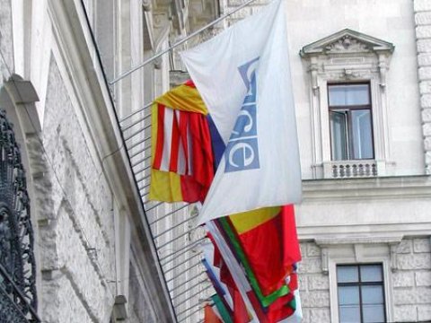 ATƏT-in Bakı Ofisi: “Mitinqlərə yerlərin ayrılması üçün iqtidarla müzakirə aparılmır”