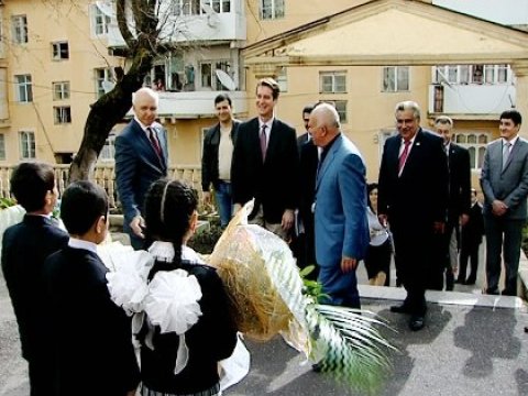 Metyu Brayza Əhəd Abıyevlə görüşdü (FOTOLAR)