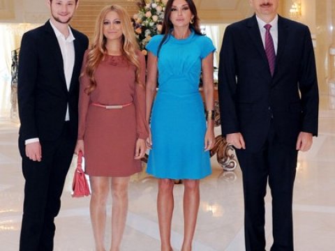 İlham Əliyev: “Mehriban xanımın təşəbbüsü ilə bu yarışa qoşulduq" (FOTOLAR)