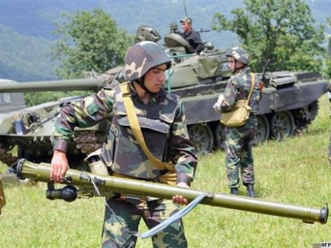 Kazanda “yanan” Qarabağ:  Azərbaycana müharibəni qadağan etmək istəyirlər