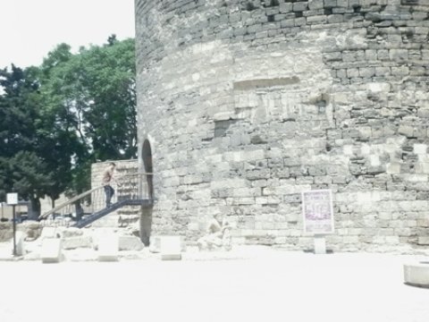 “Davudun oğlu Məsudun qülləsi”: Qız qalasının sirli tarixi...