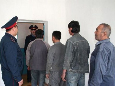 20 minədək azərbaycanlı Qazaxıstanda qalıb, Azərbaycana gələ bilmir