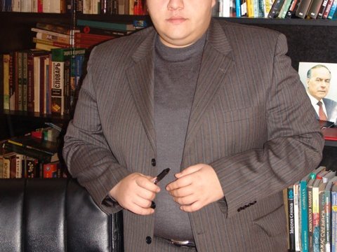 Elçin Əlibəyli: “Bəzi teleaparıcılar nə üçün efirə çıxdığını, nə istədiyini bilmir” (MÜSAHİBƏ)