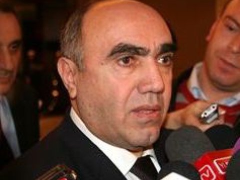 Zakir Qaralov korrupsiyaya qarşı mübarizənin lazımi səviyyədə aparılmadığını deyir