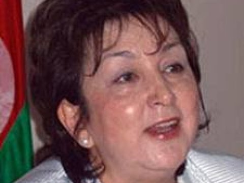 Məleykə Abbaszadə Təhsil Nazirliyinin “bostanına daş atdı”: “Mən bu fakta ancaq gülürəm”