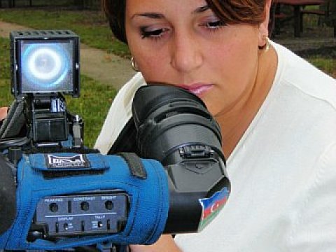 AzərTAc-ın Amerika müxbiri Şəfəq Akifqızı: “Təhlükəsizlik xidməti əşyalarımı yoxlayanda, gördüm ki, diktofonum oğurlanıb” - FOTOLAR