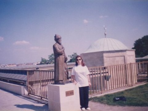 Sabiq deputat Gülər Əhmədova ilə FOTOSÖHBƏT