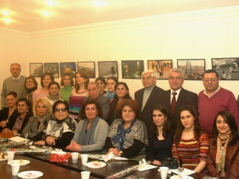 Politoloq Eldar Namazovla fotosöhbət