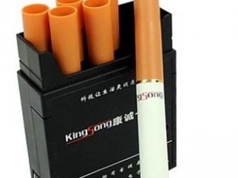 Avropada qadağan olunan elektron siqaretlər Bakıda necə satılır? – Araşdırma