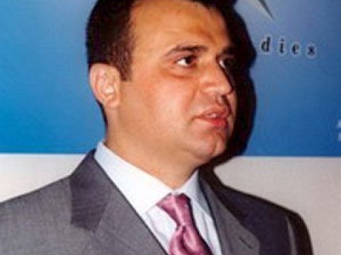 Rza İbadov: “Bakıda özlərini böyük adam sayanlar haqqında elə şeylər deyərəm ki, bomba kimi partlayar” (EKSKLÜZİV)