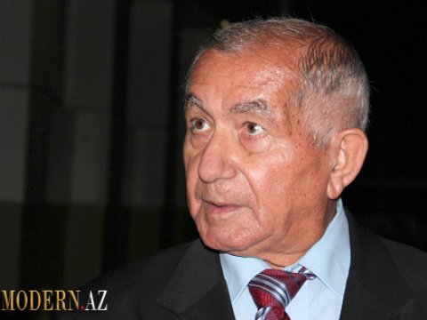 Zahid Qaralov: “Bələdiyyə sədrlərinin həbs edilməsi acınacaqlıdır”