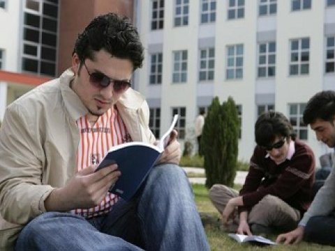 Azərbaycanın dövlət universitetlərində ödənişli təhsil ləğv oluna bilər