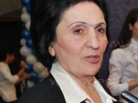 YAP Qadınlar Şurasının sədri: “Gülər Əhmədova ilə bağlı olaylara münasibətim pisdir”