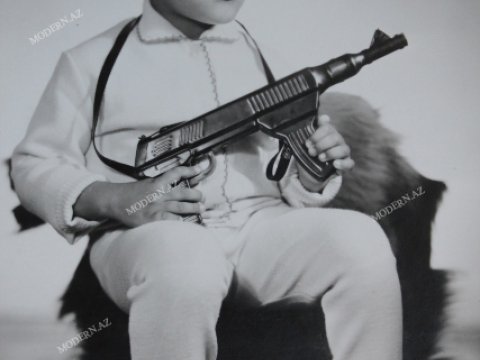 Flora Kərimova ilə FOTOSÖHBƏT