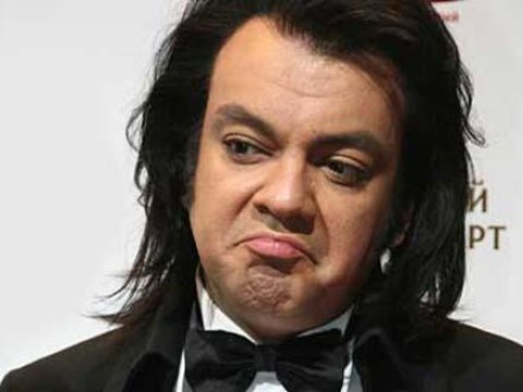 Filipp Kirkorov konsertinin ləğvinə görə Bakıdakı bəzi şəxsləri İTTİHAM etdi