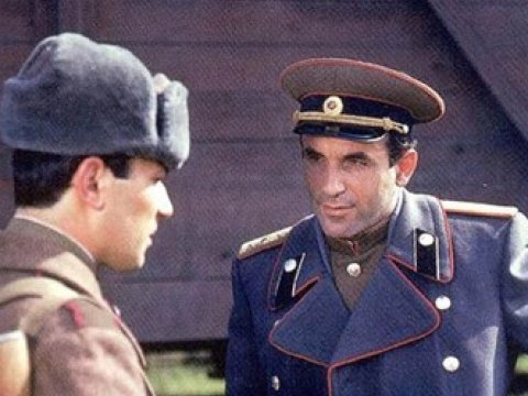 “Qardaşımın o uşağı döyməsinə əsla peşman deyiləm” - aktyor Ramiz Novruzovun məktəb xatirələri