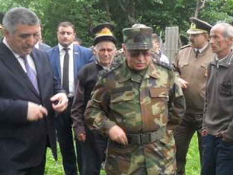 “Zəlzələ bölgəsində insanlar hətta tövlələrdə yaşayırlar” - “Kür” Cəmiyyəti