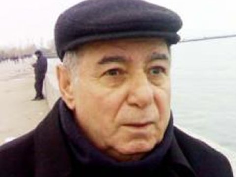 Əkrəm Əylisli Rusiya ziyalılarından kömək istədi