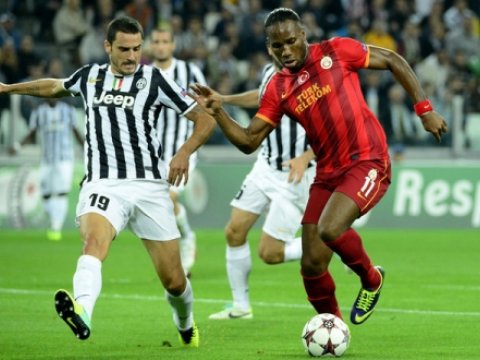 "Qalatasaray" yenə tarix yazdı - "Aslanlar" 1/8 finalda - VİDEO