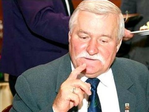 Keçmiş prezident Ukrayna müxalifətinin qələbəsinə inanmır